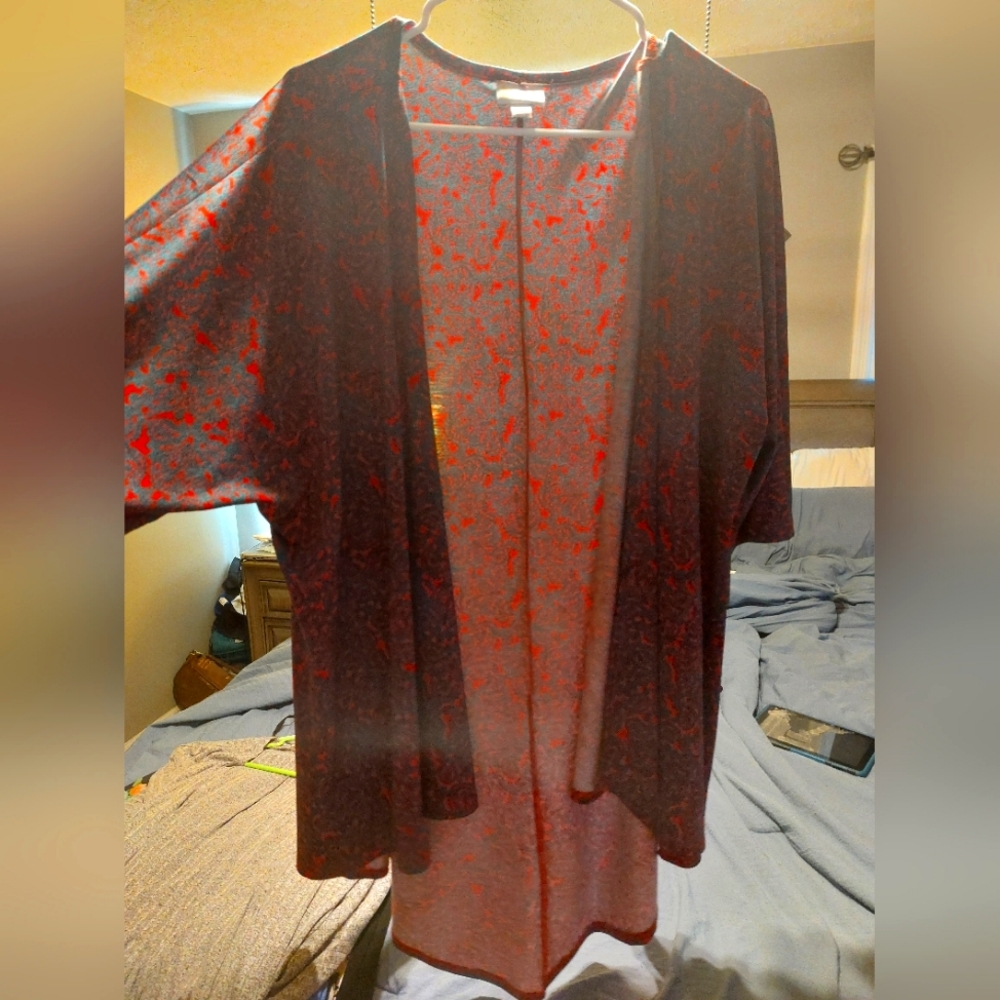 Lightweight tunic cardigan